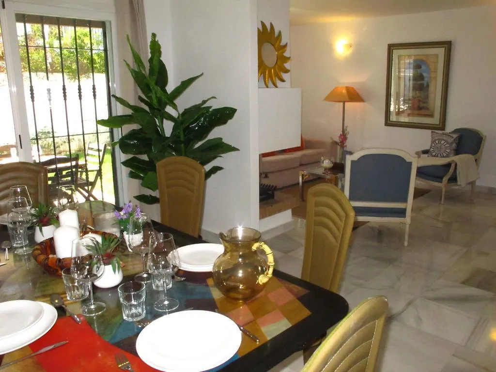 Hotel Casa Amor Marbella 0*,